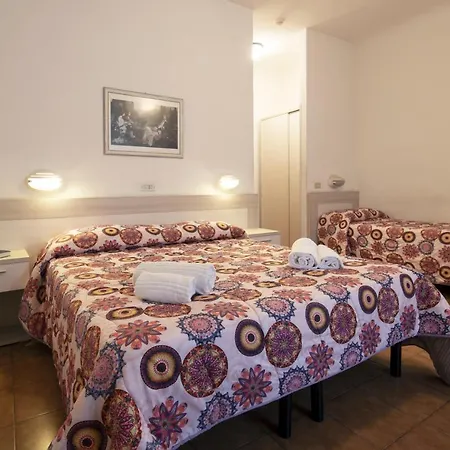 בית הארחה Foresteria Valdese Di פירנצה