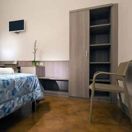 בית הארחה Foresteria Valdese Di 2*